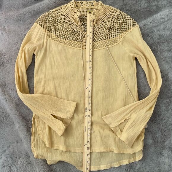 Free People On the Island Crochet Linen-Feel Top S 🌿✨ - Picture 12 of 16